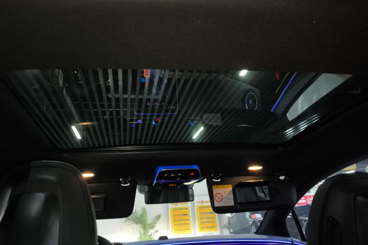 奔驰EQE 2022款 350 先型特别版局部细节22