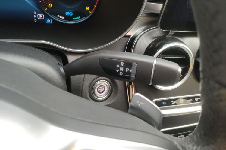 奔驰C级 2021款 C 260 L 运动星耀臻藏版局部细节18