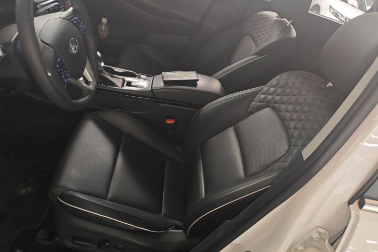 现代 途胜 2020款 280TGDi 两驱GLS时尚版 国VI中控内饰19