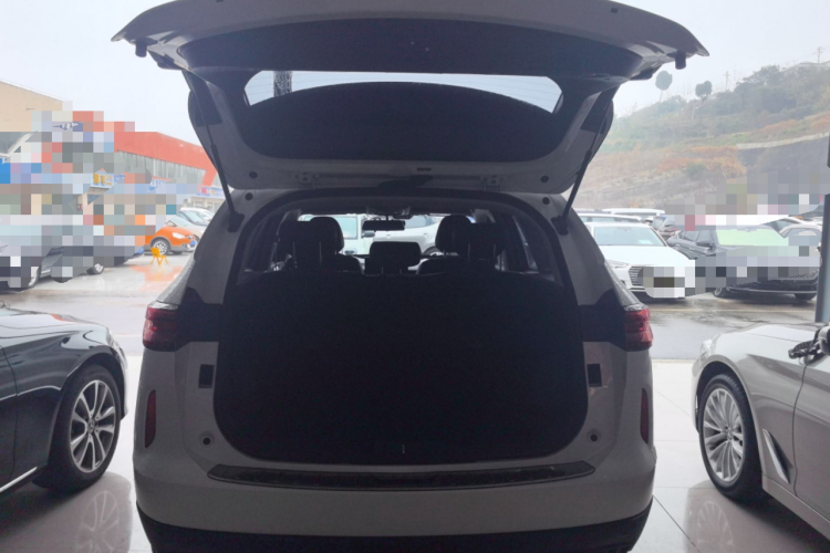 哈弗H6 2022款 第三代 1.5T 自动两驱Pro机舱底盘23