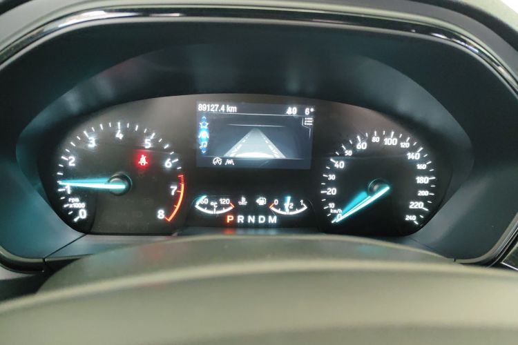 福特 福克斯 2019款 三厢 EcoBoost 180 自动ST Line中控内饰14