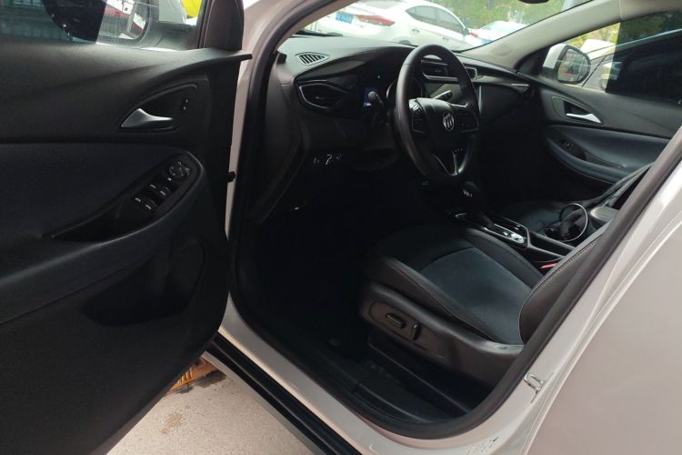 别克 昂科拉GX 2020款 20T CVT两驱豪华型中控内饰20