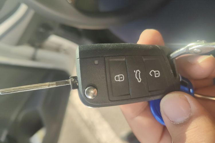 大众 Polo 2019款 Plus 1.5L 自动全景乐享版中控内饰11