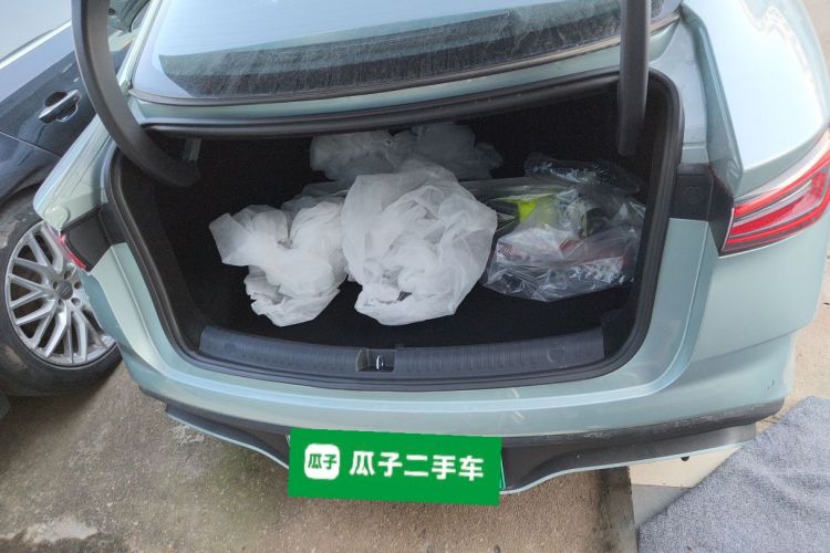 比亚迪 海豹06新能源 2024款 DM-i 80KM尊贵型机舱底盘23