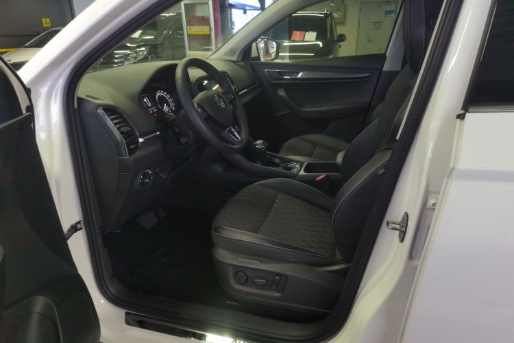 斯柯达 柯珞克 2019款 TSI280 智行豪华版 国V中控内饰19