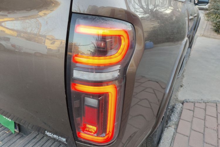 长城 炮 2019款 2.0T自动汽油两驱舒适版GW4C20B车身外观6006