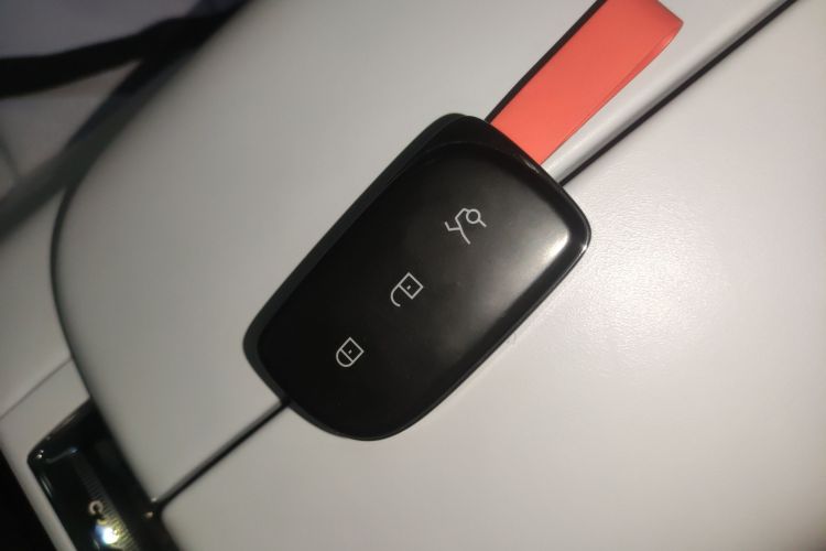 领克Z10 2024款 95kWh 702km四驱智驾Ultra中控内饰7001