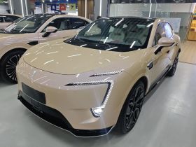 阿维塔11 2024款 730 三激光后驱奢享版