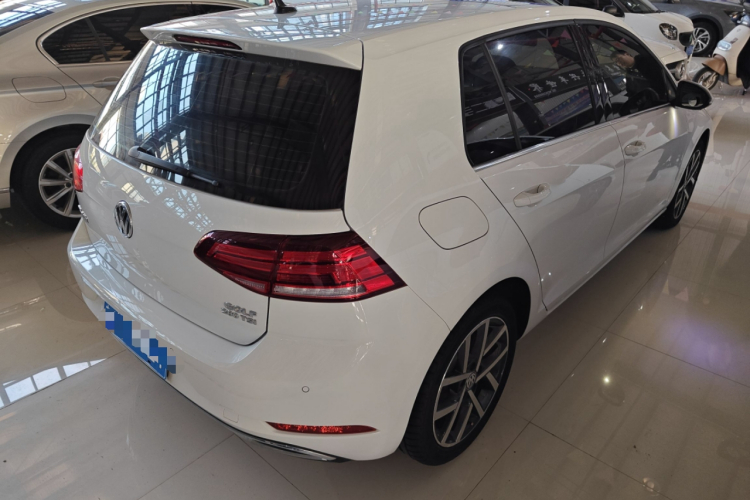 大众 高尔夫 2020款 280TSI DSG舒适型车身外观7