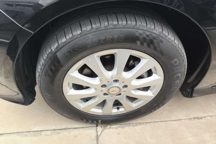 奔驰R级 2017款 R 320 4MATIC 商务型臻藏版车身外观6007