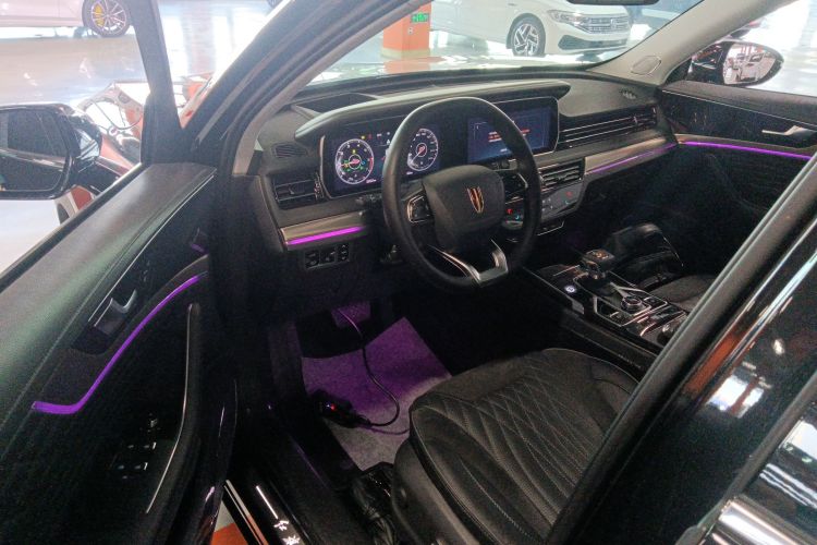 红旗HS5 2022款 改款 2.0T 智联旗享四驱版中控内饰20