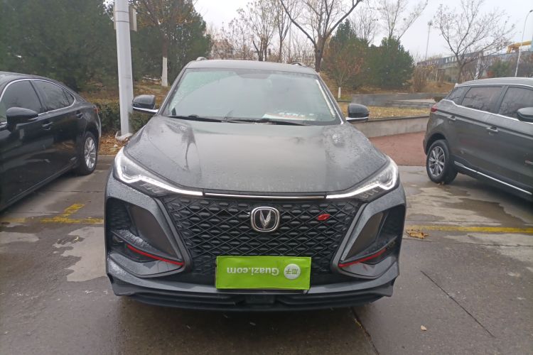 长安CS75 PLUS 2020款 2.0T 自动领航型车身外观2