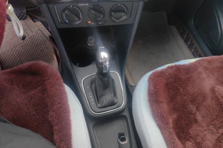 大众 Polo 2016款 1.4L 自动风尚型局部细节18