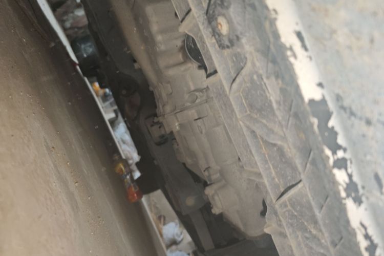 大众 桑塔纳 2016款 1.6L 手动风尚版局部细节9008