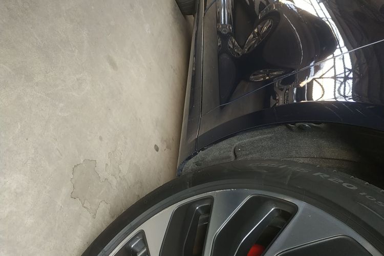 鸿蒙智行 问界M5 2022款 增程后驱标准版局部细节9001