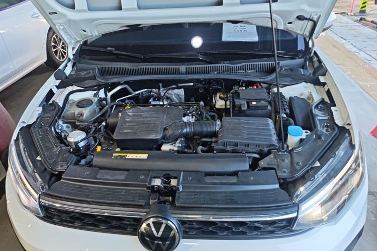 大众 朗逸 2023款 新锐 1.5L 自动新逸版机舱底盘24