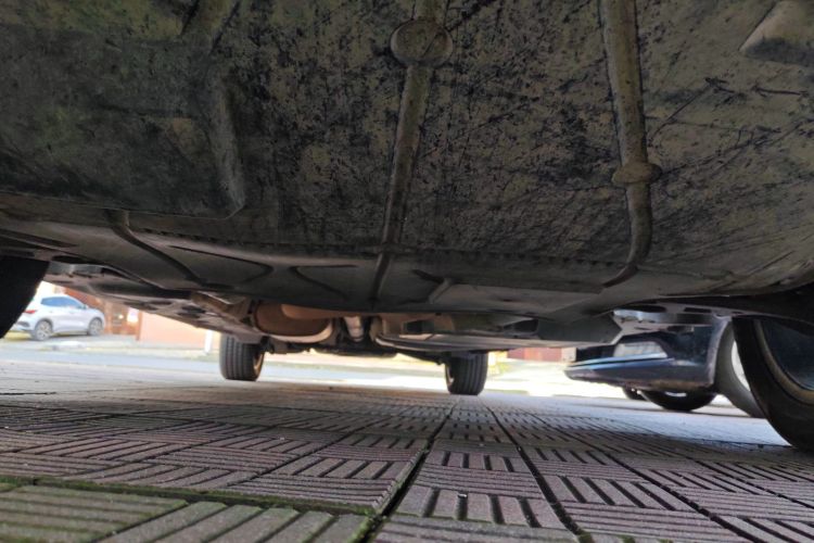 大众 凯路威 2018款 2.0TSI 四驱豪华版 7座局部细节9008