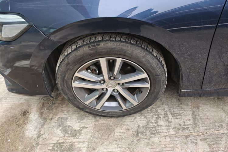 本田 思域 2022款 240TURBO CVT劲动版车身外观6007