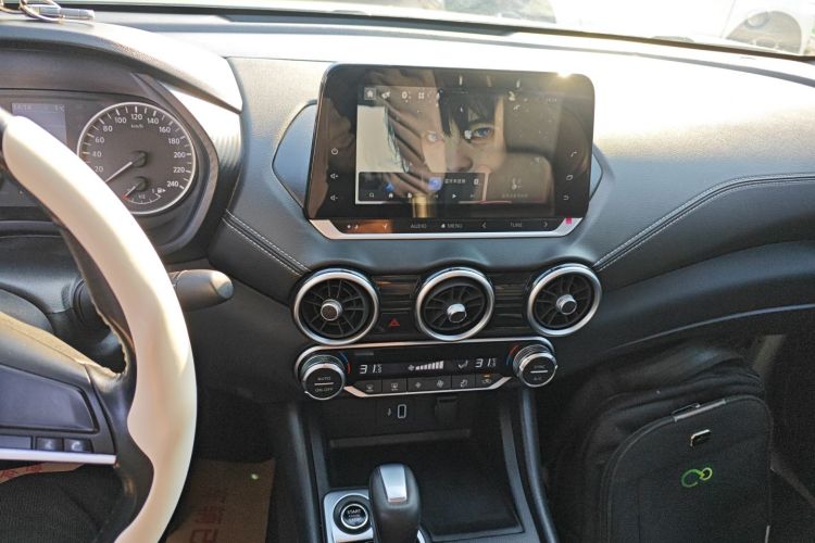 日产 轩逸 2021款 1.6L XL CVT悦享版中控内饰16