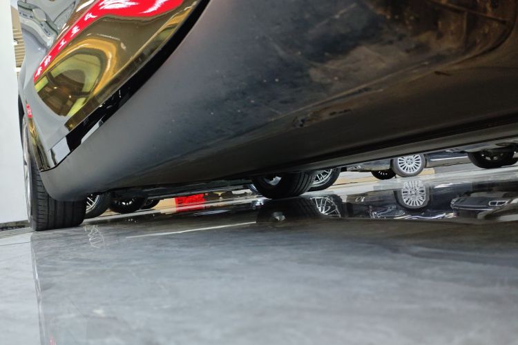 特斯拉 Model Y 2022款 改款 长续航全轮驱动版局部细节9001