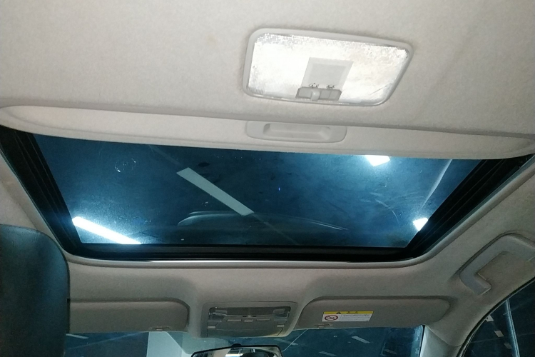 丰田 雷凌 2014款 1.6G CVT精英版中控内饰22