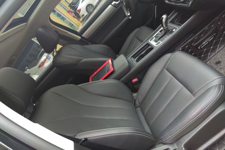 比亚迪 唐 2019款 2.0T 自动智联尊驭型 5座 国VI局部细节41