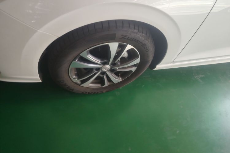 长安 逸动 2024款 PLUS 蓝鲸NE 1.4T GDI DCT高能版车身外观6007