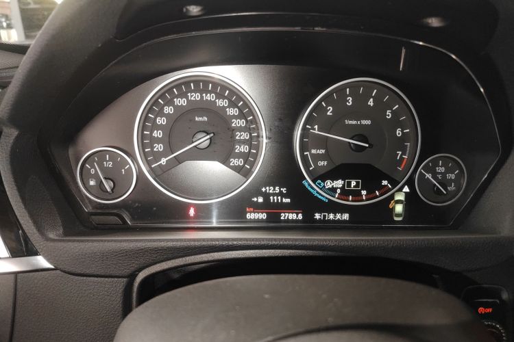 宝马3系 2018款 318Li局部细节14