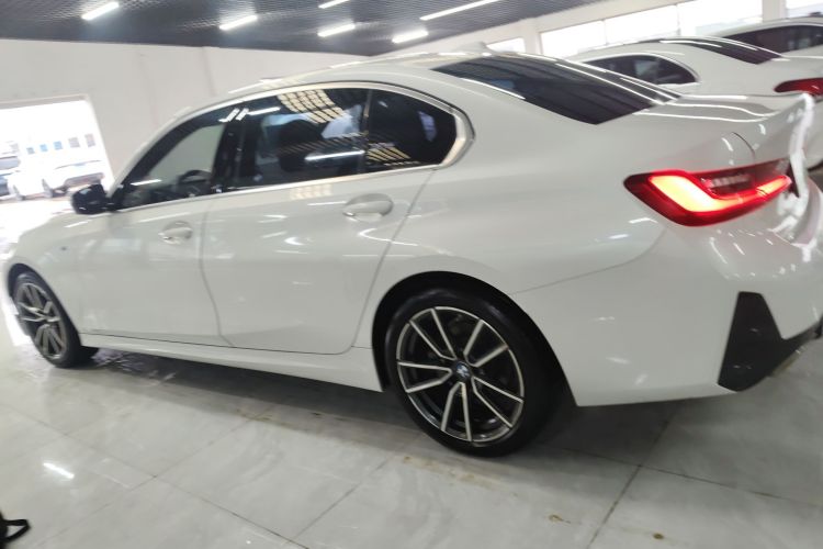 宝马3系 2023款 320Li M运动套装车身外观6004