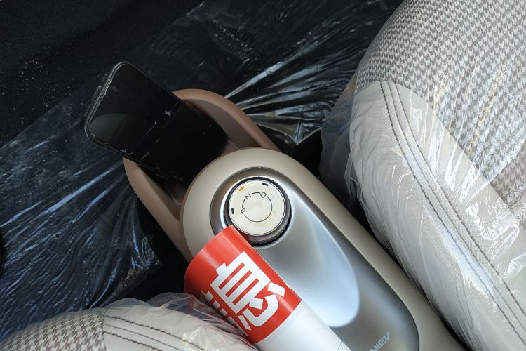 五菱汽车 宏光MINIEV 2025款 四门版 进阶款中控内饰18