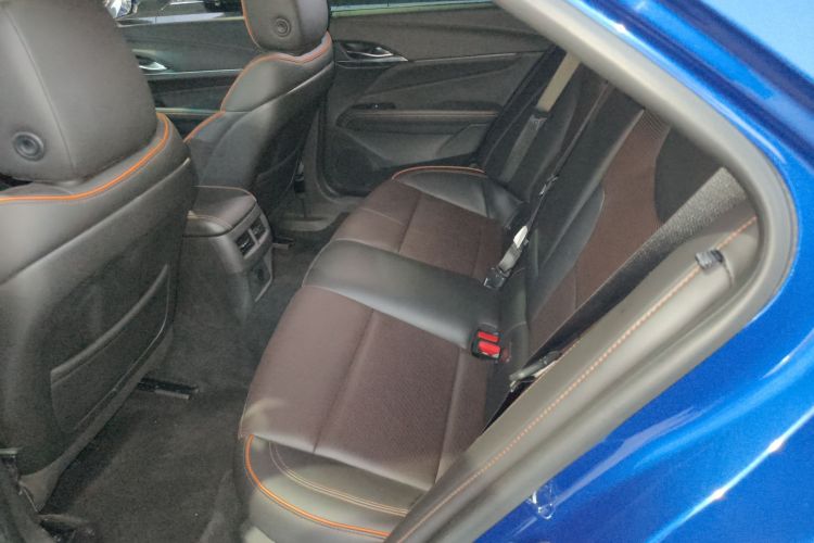 凯迪拉克CT4 2020款 28T 精英型中控内饰21