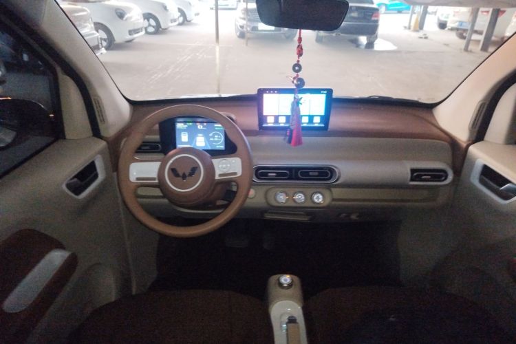 五菱汽车 宏光MINIEV 2024款 第三代 215km 青春版中控内饰12