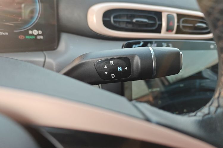 零跑汽车 零跑T03 2021款 400豪华版局部细节18