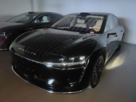 鸿蒙智行 享界S9 2024款 纯电 Ultra 四驱旗舰版