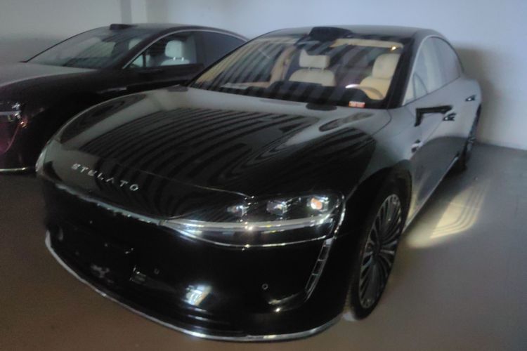 鸿蒙智行 享界S9 2024款 纯电 Ultra 四驱旗舰版车身外观1