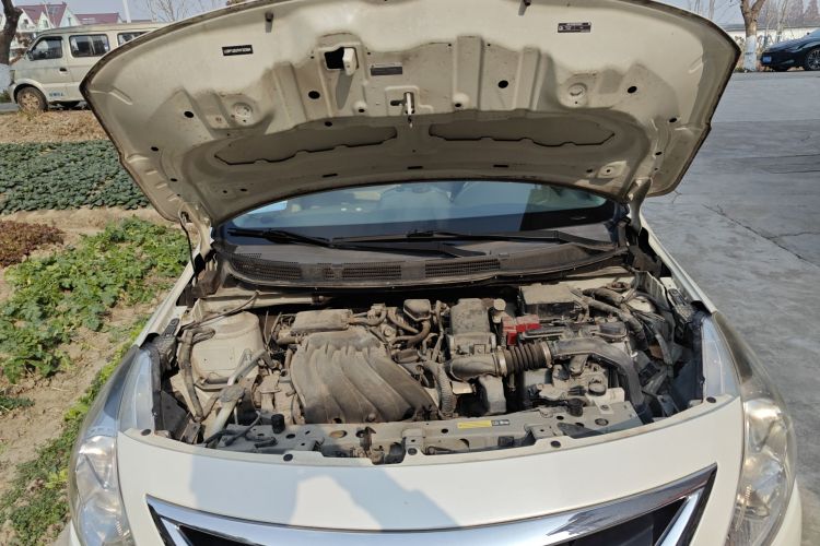 日产 阳光 2015款 1.5XE CVT舒适版机舱底盘24