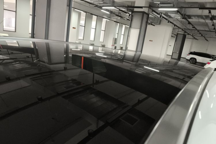 鸿蒙智行 尚界H5 2025款 增程 Max局部细节57