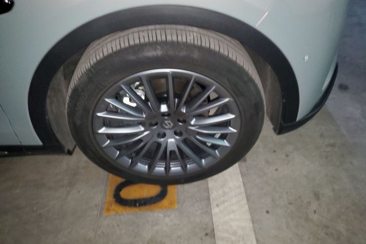 零跑汽车 零跑C11 2024款 纯电 580尊享版车身外观10