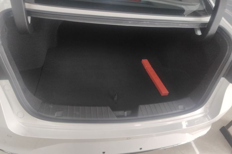 长安 锐程PLUS 2023款 1.5T DCT领航型机舱底盘23