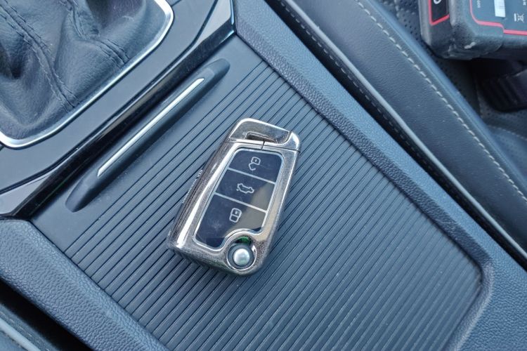 大众 速腾 2023款 300TSI DSG超越版中控内饰11