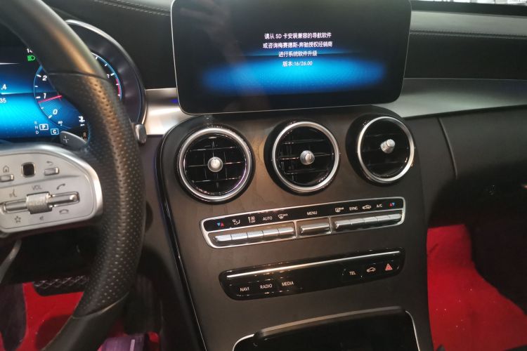 奔驰C级 2020款 改款 C 200 L 时尚型运动版中控内饰16
