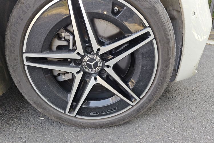 奔驰C级 2023款 C 260 L 皓夜运动版车身外观6007