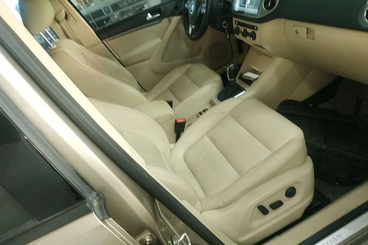 大众 途观 2013款 1.8TSI 自动两驱舒适版局部细节41