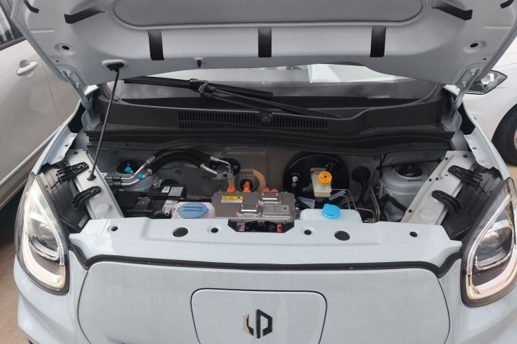 零跑汽车 零跑T03 2025款 310舒享版机舱底盘24