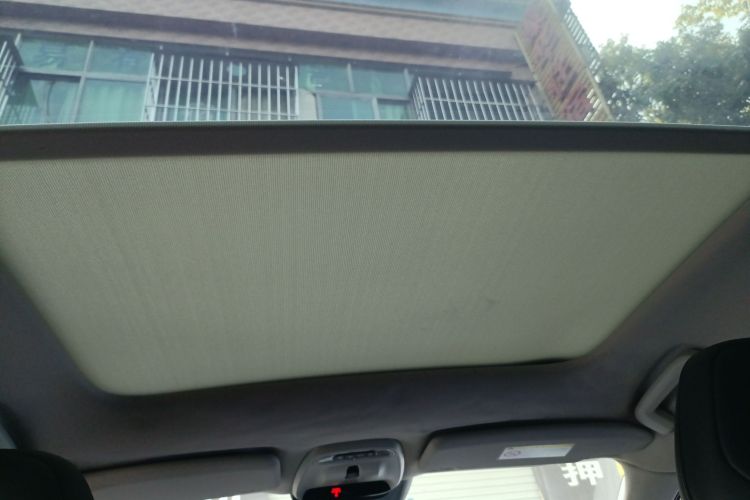 沃尔沃V40 2015款 1.6T 智逸版局部细节22