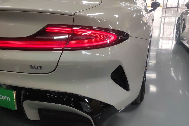 小米汽车 小米SU7 2024款 后驱长续航智驾版车身外观9