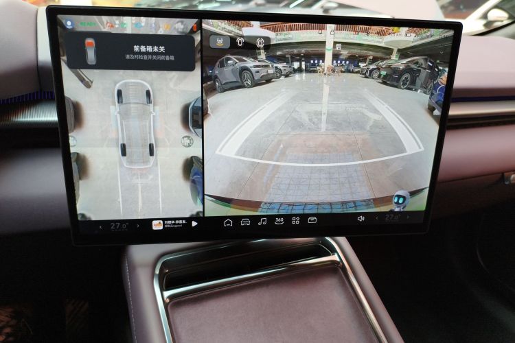 小鹏P7 2025款 702 长续航 Ultra中控内饰16