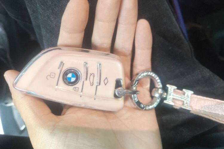 宝马2系(进口) 2023款 225i 四门轿跑车 M运动套装中控内饰11