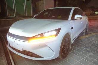 比亚迪 秦L 2025款 EV 545KM卓越型