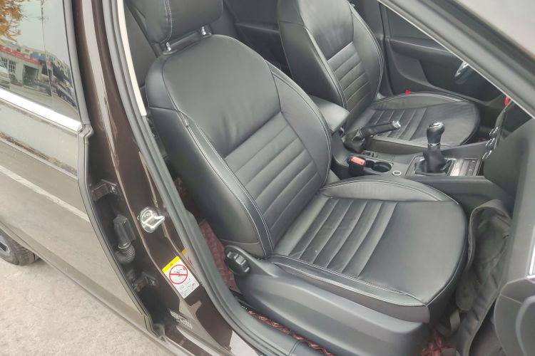 斯柯达 明锐 2017款 1.6L 手动智行版局部细节41